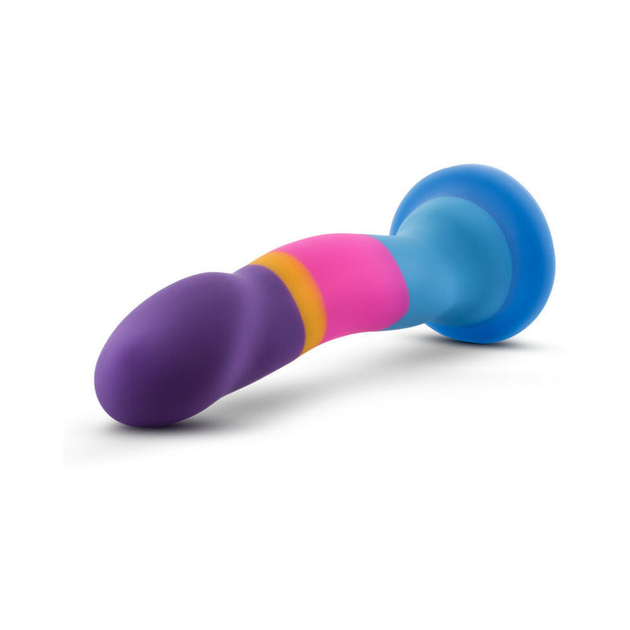 Blush Avant D1 Hot 'n' Cool 7.5 in. Silicone Dildo with Suction Cup