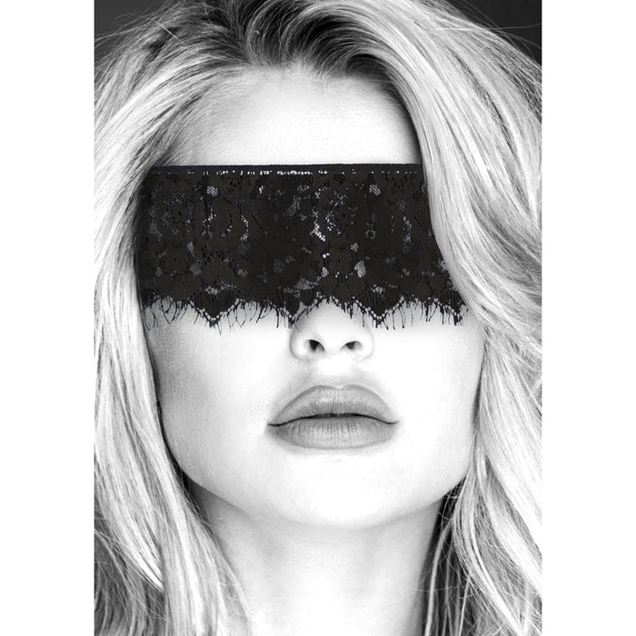 Ouch! Black & White Lace Mask With Elastic Straps Blindfold Black